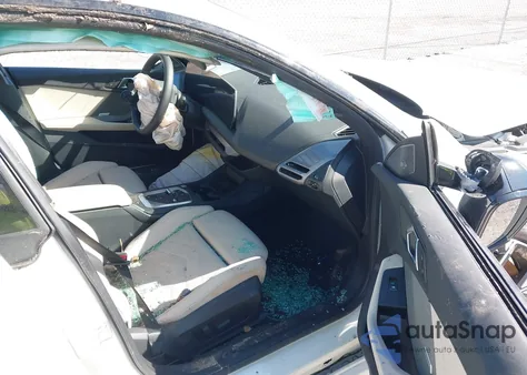 2026 BMW 228 Gran Coupe z USA, uszkodzony, nr VIN WBA83GG08T7U09638